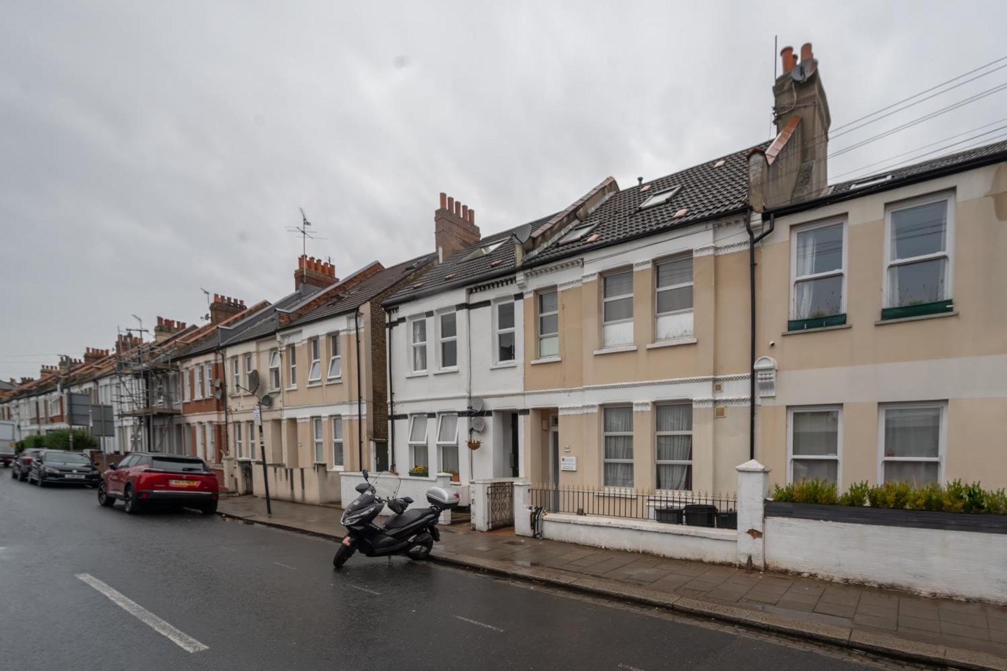 Flexistay Aparthotel Tooting Londen Buitenkant foto
