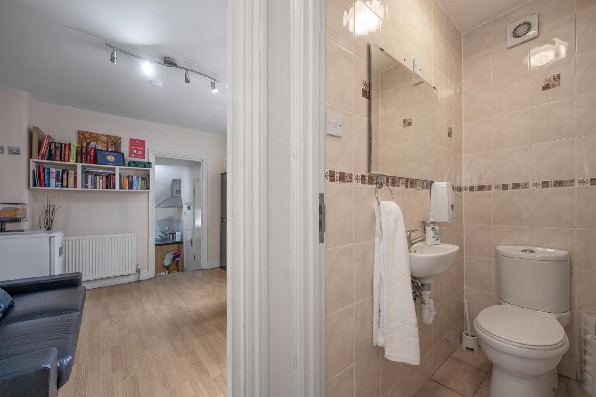 Flexistay Aparthotel Tooting Londen Buitenkant foto