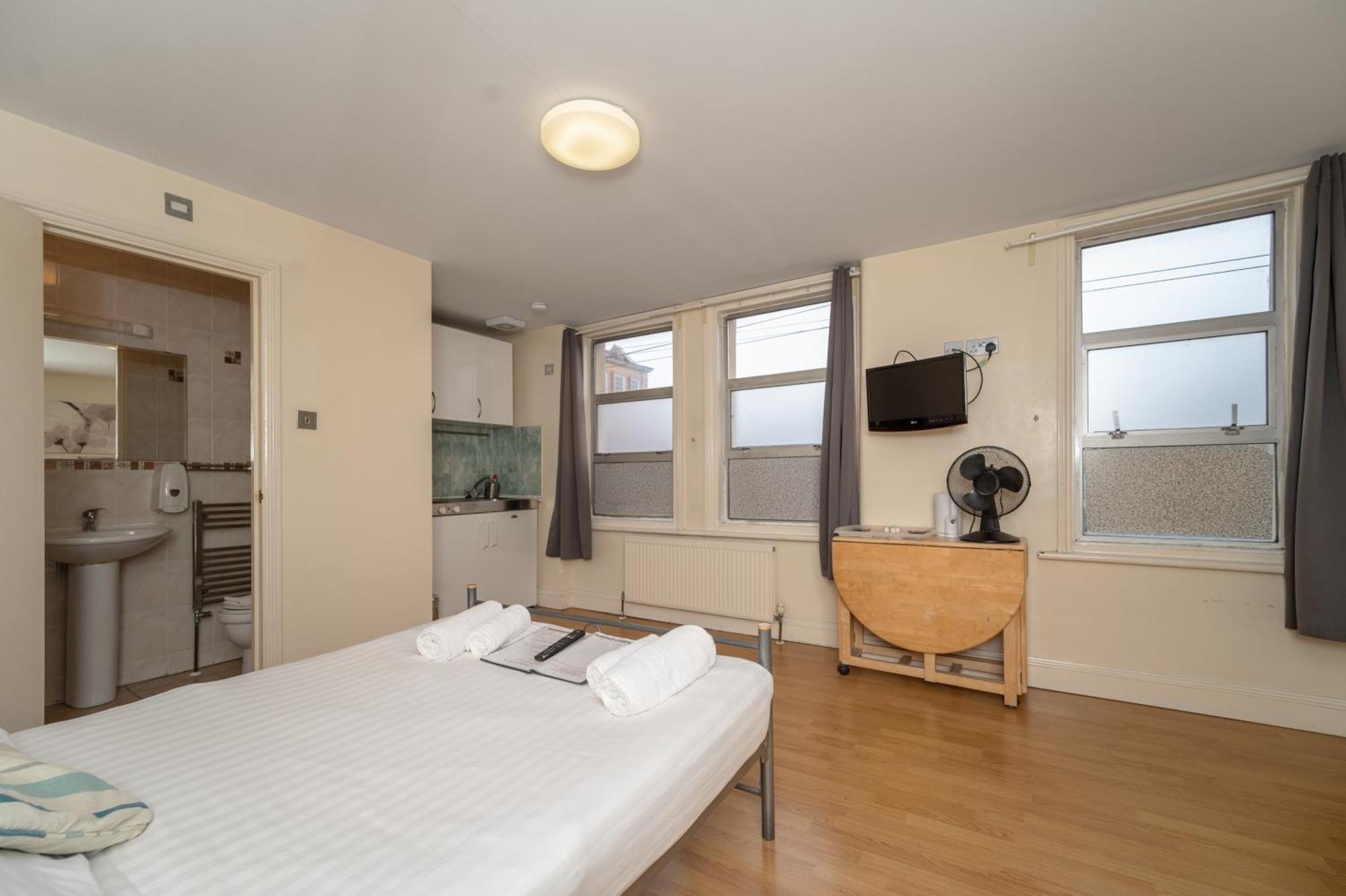Flexistay Aparthotel Tooting Londen Buitenkant foto