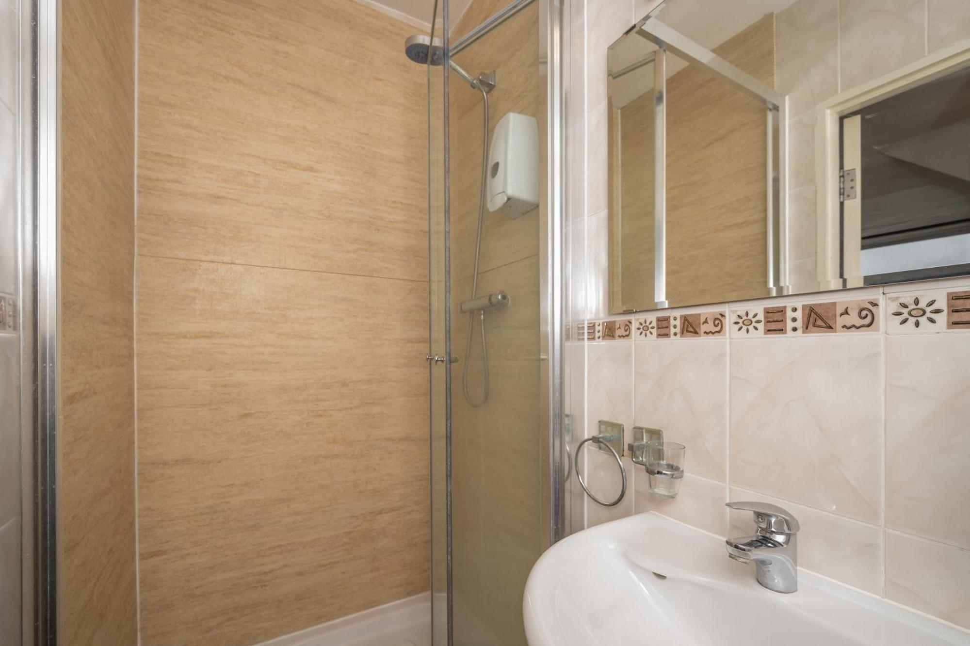Flexistay Aparthotel Tooting Londen Buitenkant foto
