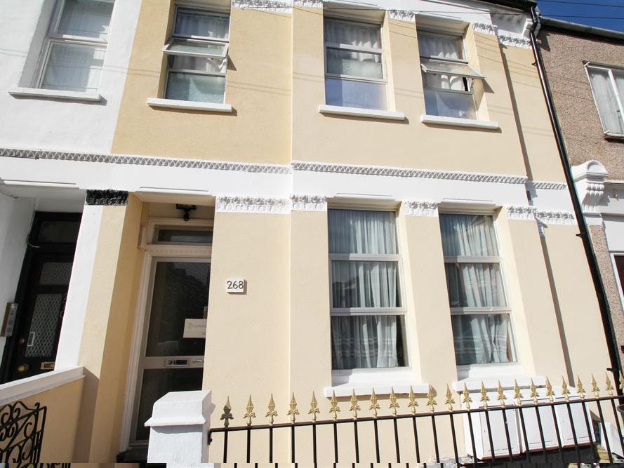 Flexistay Aparthotel Tooting Londen Buitenkant foto
