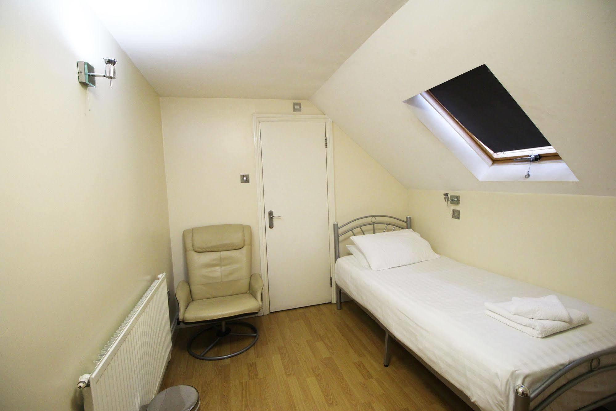 Flexistay Aparthotel Tooting Londen Buitenkant foto